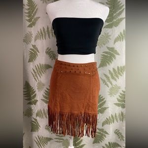 Country festival brown zip up suede fringe skirt - Small